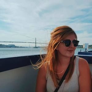 Meet your Posher, Kara